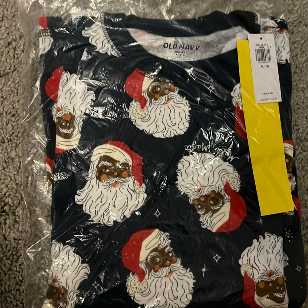 Black Santa Pj Set